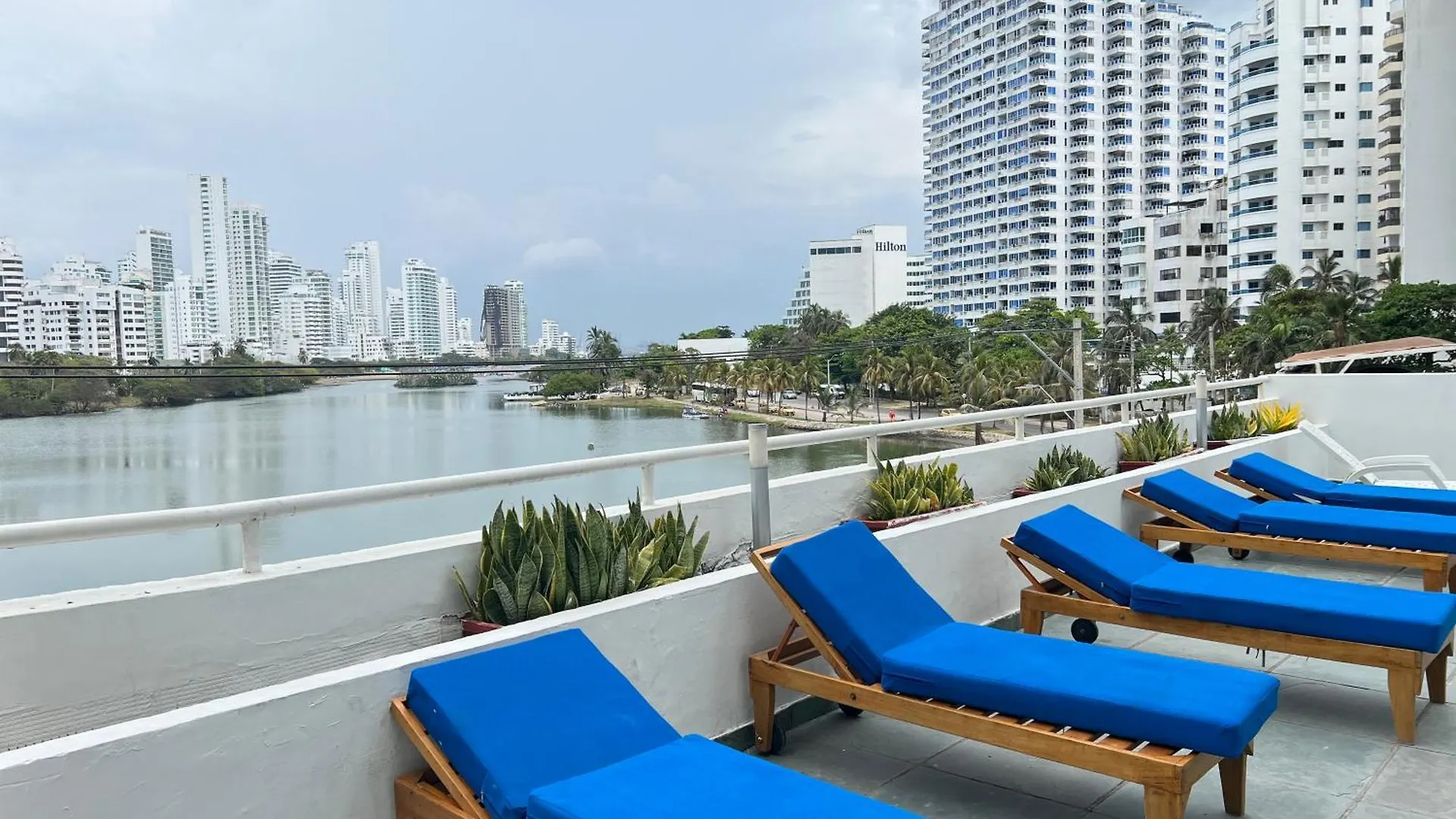 Torres Del Lago De 3 Habitaciones Cartagena 哥伦比亚